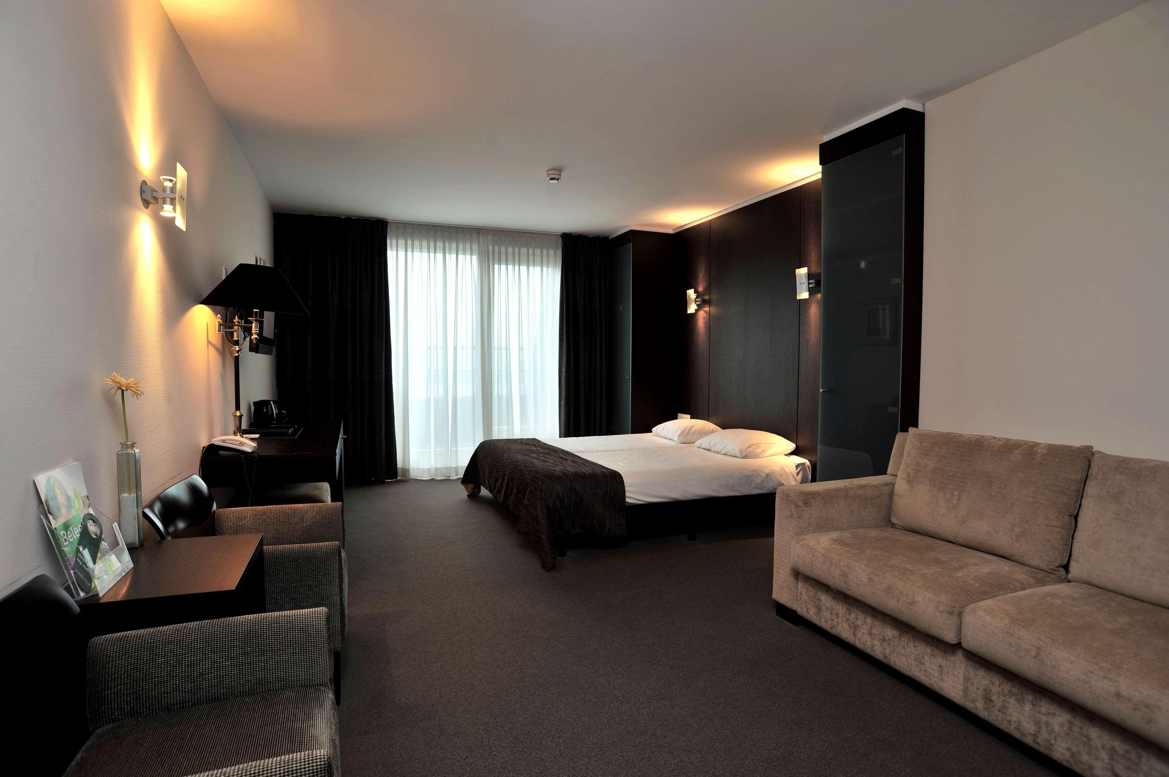 Golden Tulip Hotel West-Ende Helmond Exterior foto