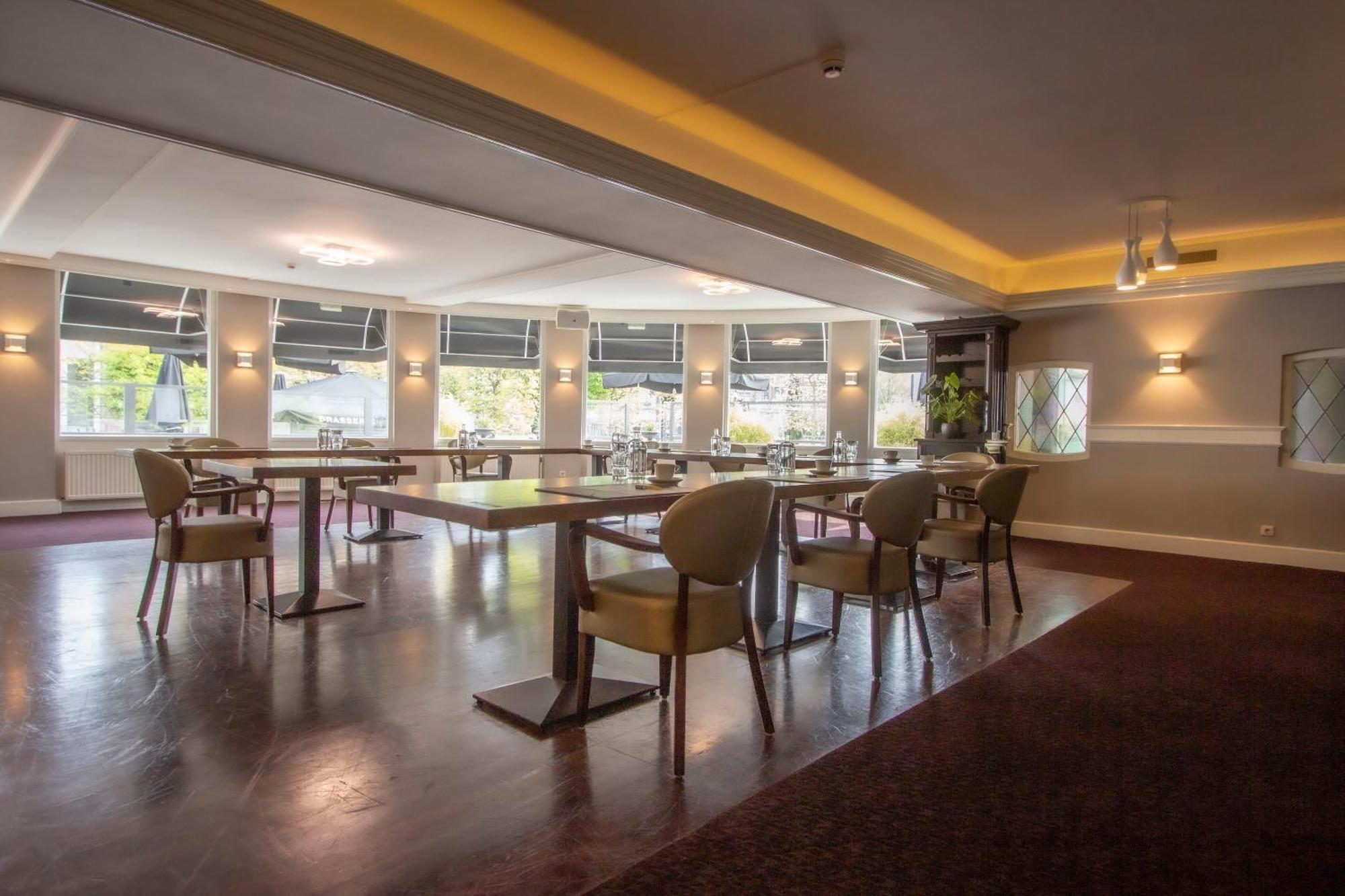 Golden Tulip Hotel West-Ende Helmond Exterior foto